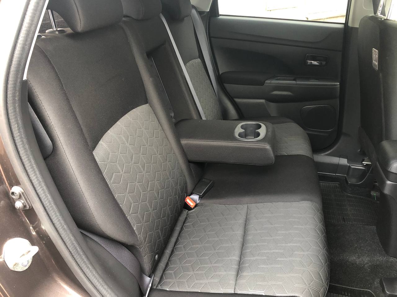 photo_2_2025-11-12_15-31-02