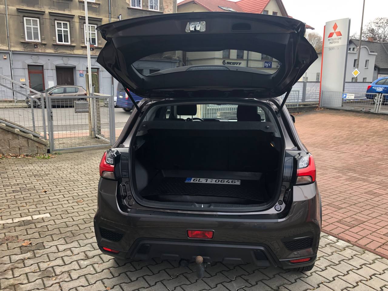 photo_5_2025-11-12_15-31-02