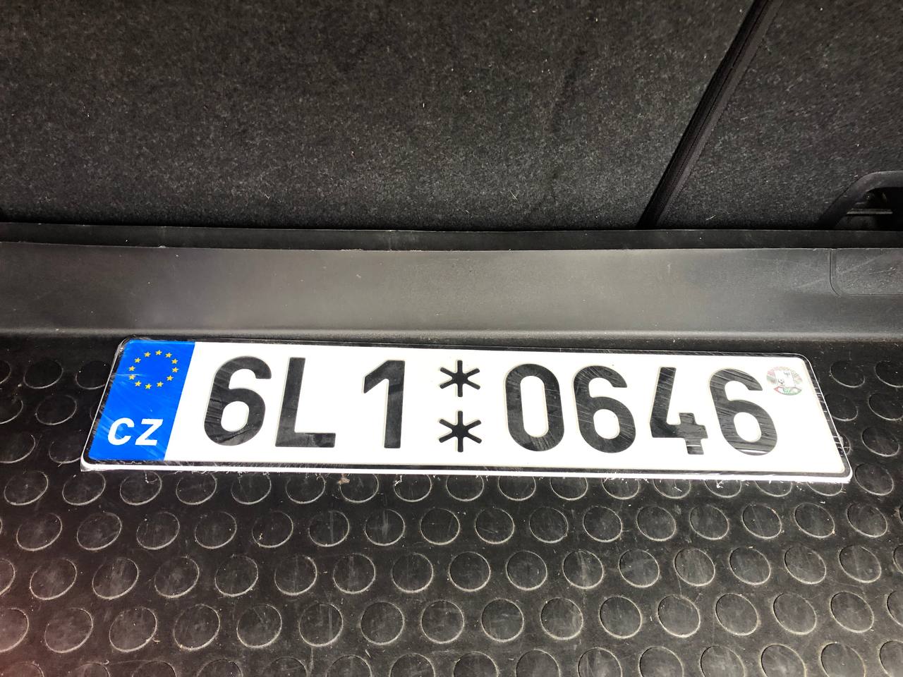 photo_6_2025-11-12_15-31-02